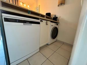 Maisons de vacances Maison 6 personnes - Piscines, Tennis, Golf & Plage : photos des chambres