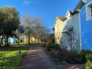 Maisons de vacances Maison 6 personnes - Piscines, Tennis, Golf & Plage : photos des chambres
