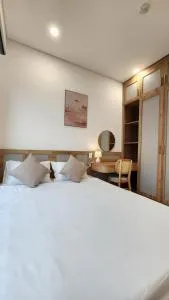 Ha Long Homestay Apartment Dragon Castle - Ðong Vang