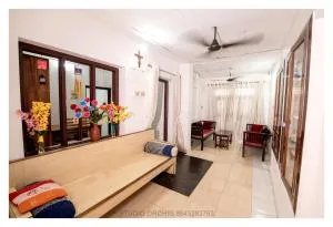 HAPPY HOMES - Ullāl