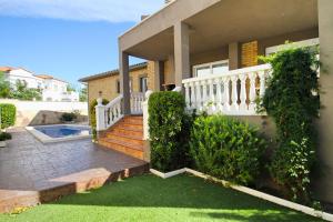 ARENDA Villa Flandes Pino Alto