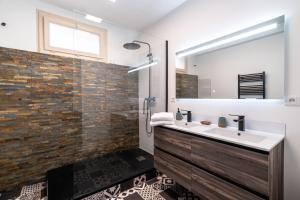 Appartements Mon Appart'hotel - Gare de Limoges - Appartement familial - Parking en supp : photos des chambres