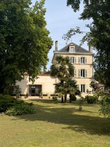 Maisons d'hotes LE DOMAINE DE FERRAT : photos des chambres