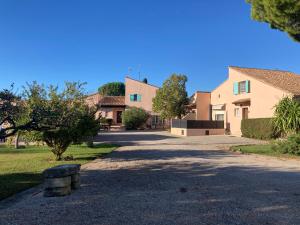 Maisons de vacances Les Bougainvillees de Camargue : photos des chambres