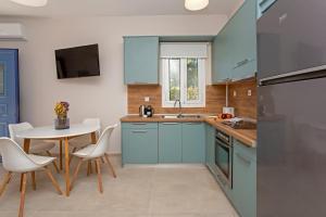 Cosmos Villas Angelina