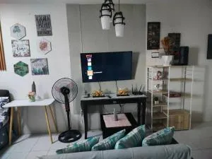 Zyra's Cozy Staycation - Kaingin