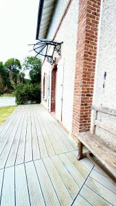 PN 84, Maison 4-6 personnes , jardin , plage et centre ville à 15 min à pied