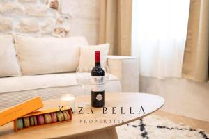 KAZA BELLA - Haut Marais Modern flat with small pool