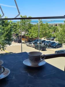 Modern Apartment by the Beach Fishta Q5 23