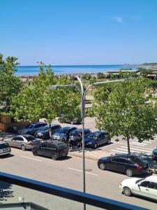 Modern Apartment by the Beach Fishta Q5 23