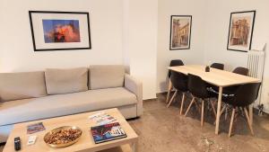 Awesome Acropolis view apartment