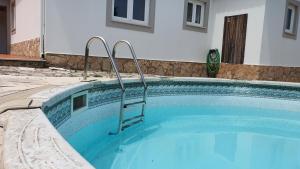 Vila tradicional Lagoa de Óbidos com piscina