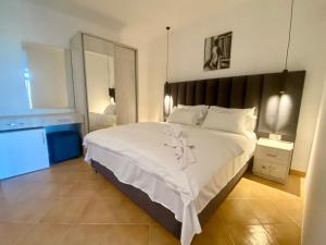 Christophers apartments