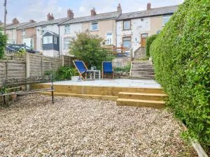 High View Cottage - Penrhyn Bay