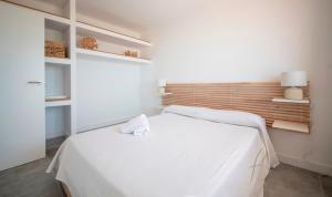 R155 - Apartamento Frente al Mar en Coma-Ruga 2