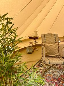 Tentes de luxe Chambre au jardin Tente de charme : Tente