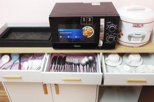 曼谷辉煌 旺中带静 带庭院的3个房间独立别墅 预订5天以上提供免费接机一次