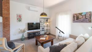 Villa Los Ruedos Riogordo by Ruralidays