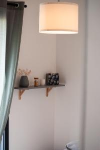 Maisons de vacances Maison St Brice Terrasse lits en 160 Confortable : photos des chambres