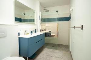 Maisons de vacances Maison St Brice Terrasse lits en 160 Confortable : photos des chambres