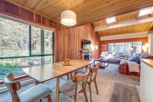 2 Mi to Beach Inviting Incline Village Escape