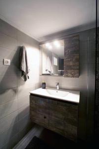 Νew Thission Luxury Apartment