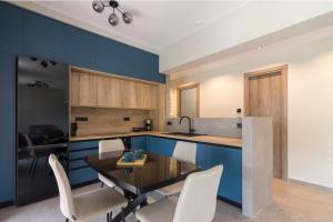 Blue Pearl at Glufada sea side