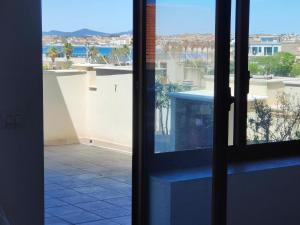 Penthouse Francesca img11