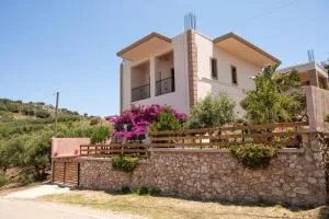 Peroulakis Traditional House - Afráta