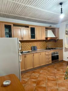 Joni House Gjiri i Lalzit