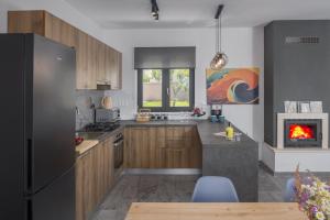Residence Villa Manuela - Pool & Jacuzzi - Batlug