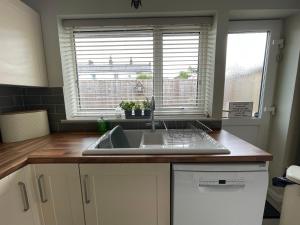 Park View Cottage - 3 Beds - 2 Bedrooms in Sewerby