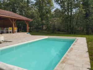 Maisons de vacances Maison Espech, piscine privee chauffee, Dordogne : photos des chambres
