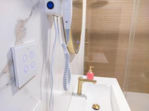 Hogar Digital Playa y Piscina en Urbanización Roquetas de Mar