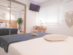 Hogar Digital Playa y Piscina en Urbanización Roquetas de Mar