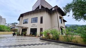 Hotel Lalit inn Lonavala