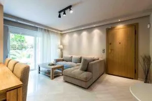 The Garden House at Alimos - Kalamákion