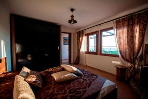 Villa Royal with Sea View