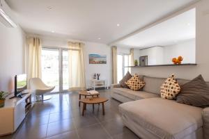 Carmona A T2 - By Smarthomes