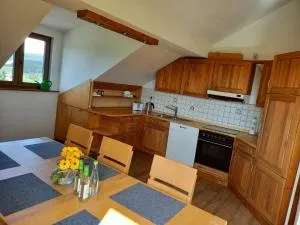 Großzügige Ferienwohnung mit Rundum-Blick - Hinterschmiding