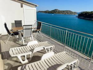 Apartment in Tribunj with sea view, terrace, air conditioning, WiFi 68-2