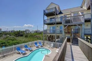 Tipsy Turtle - نورث توبسالي بيتش