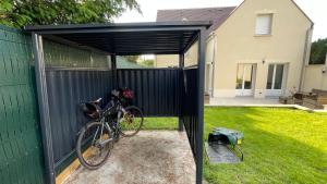 Appartements Magnifique villa 12 pers - 6 chambres avec salle de bain privative au Calme - 30 min Asterix - Ecrin de charme : photos des chambres
