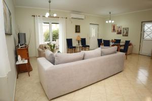 Nikis Country House - Lefkada BnB Private Parking