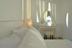 Alexandras Sea Front Villa