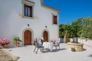 Panethimos House in nature - Sémpronas