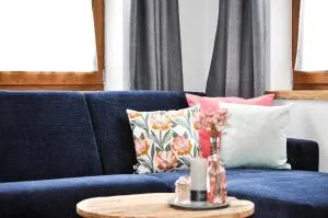 Hüs Uis - Schöllang