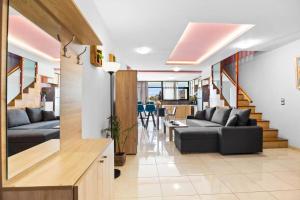 Emmanouel Maisonette near the Sea