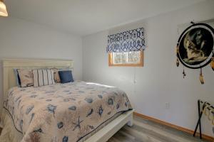 Queen Room room in Westerly Motel