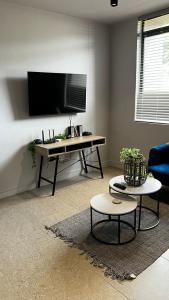 Zimbali lakes boulevard edge